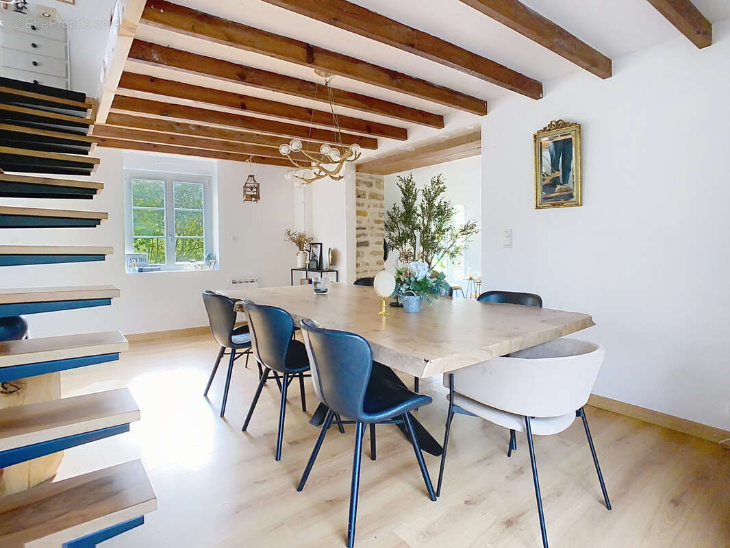 Maison à PICAUVILLE