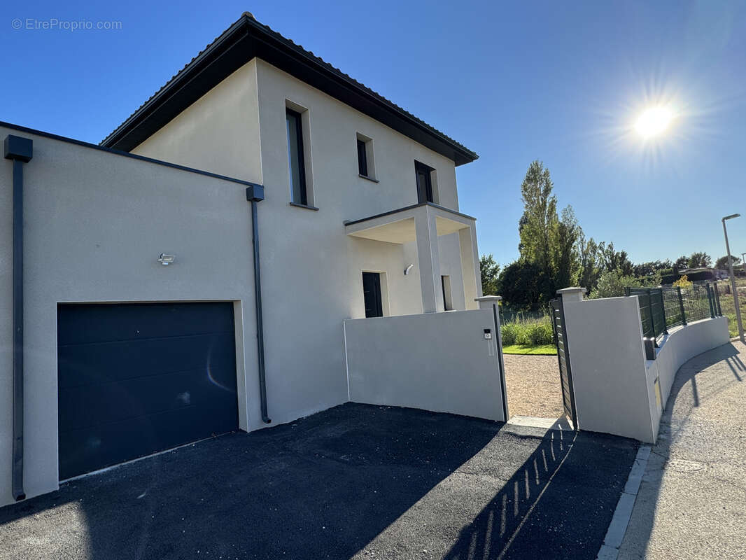 Maison à ARPAILLARGUES-ET-AUREILLAC
