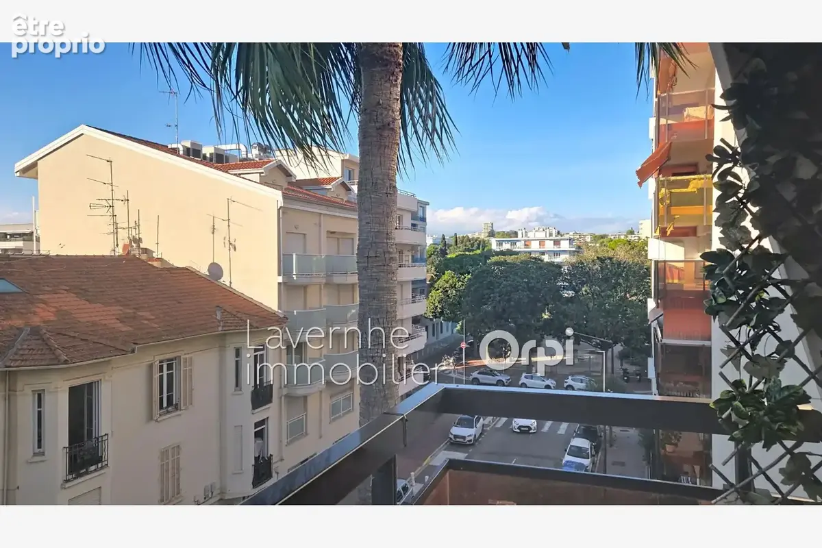 Appartement 3 pièces 63 m² à vendre à Antibes (06160) - photo 2