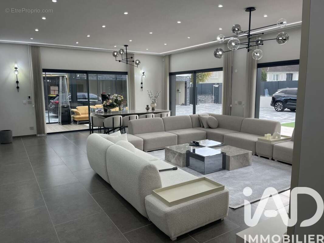 Photo 9 - Maison à SENS