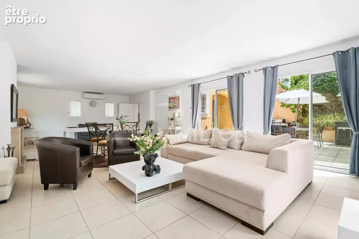 Villa de prestige au sein d’un domaine privé d’exception avec vue panoramique - photo 6