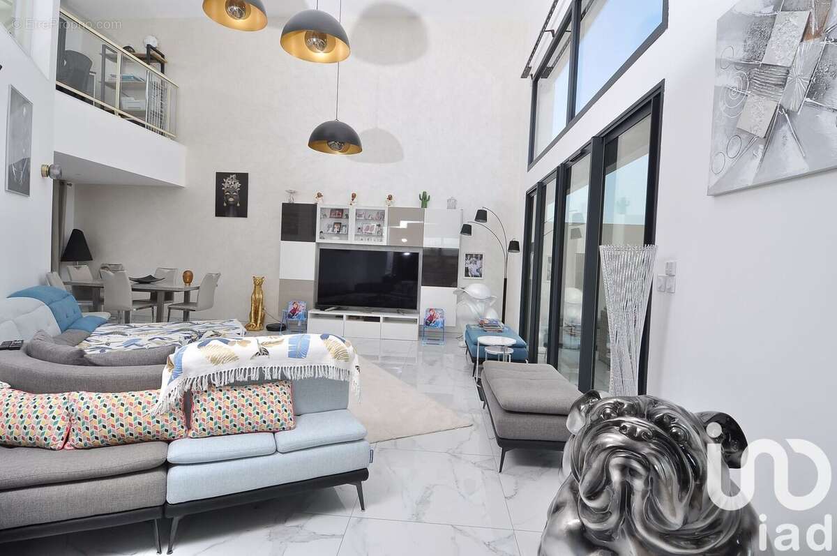 Photo 5 - Maison à CLARENSAC