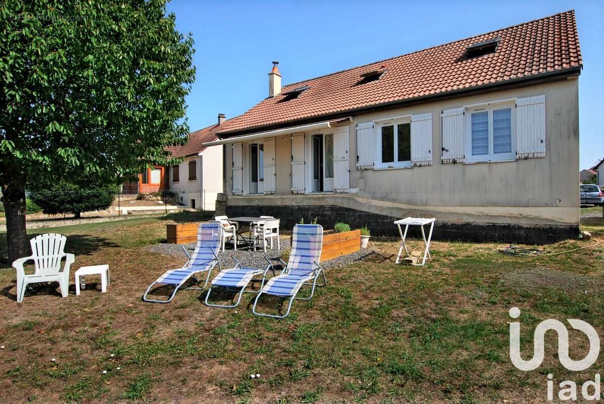Maison 121 m² à Ousson-Sur-Loire  - photo 2