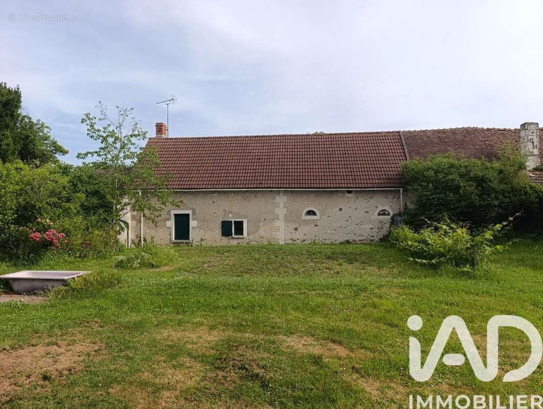 Photo 3 - Maison à LUCAY-LE-MALE