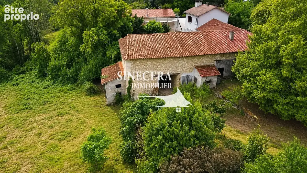 Maison 100 m² à Saint-Aquilin  - photo 3