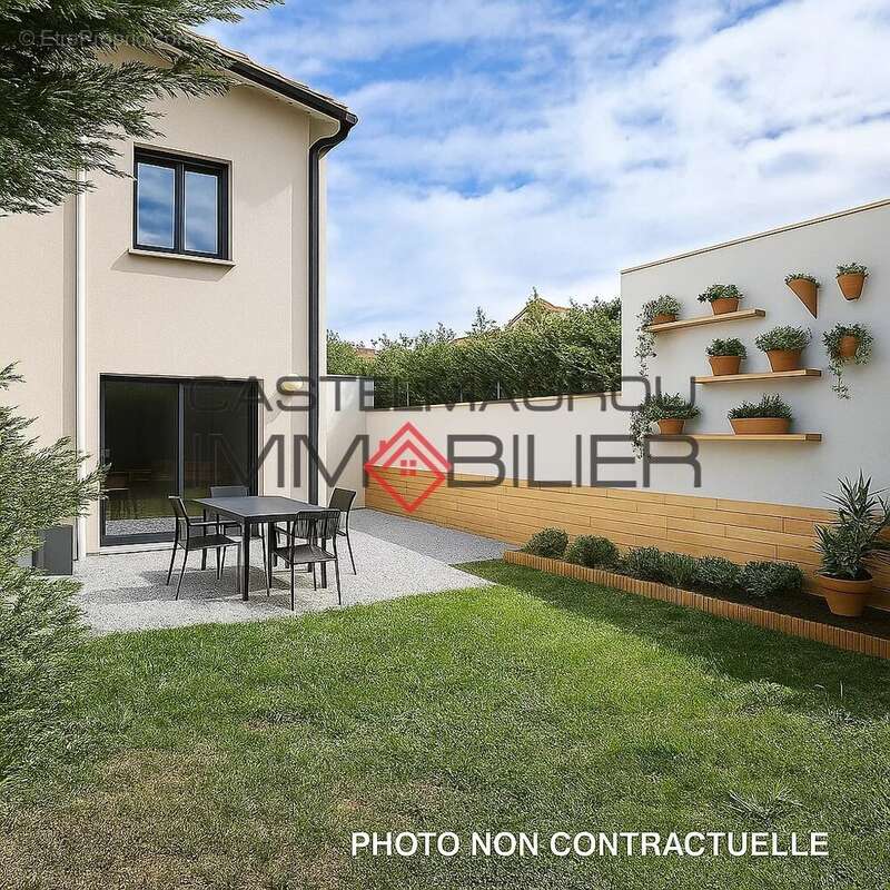 Maison à LAPEYROUSE-FOSSAT