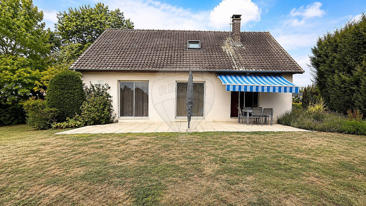 Maison à CHARMONT-SOUS-BARBUISE