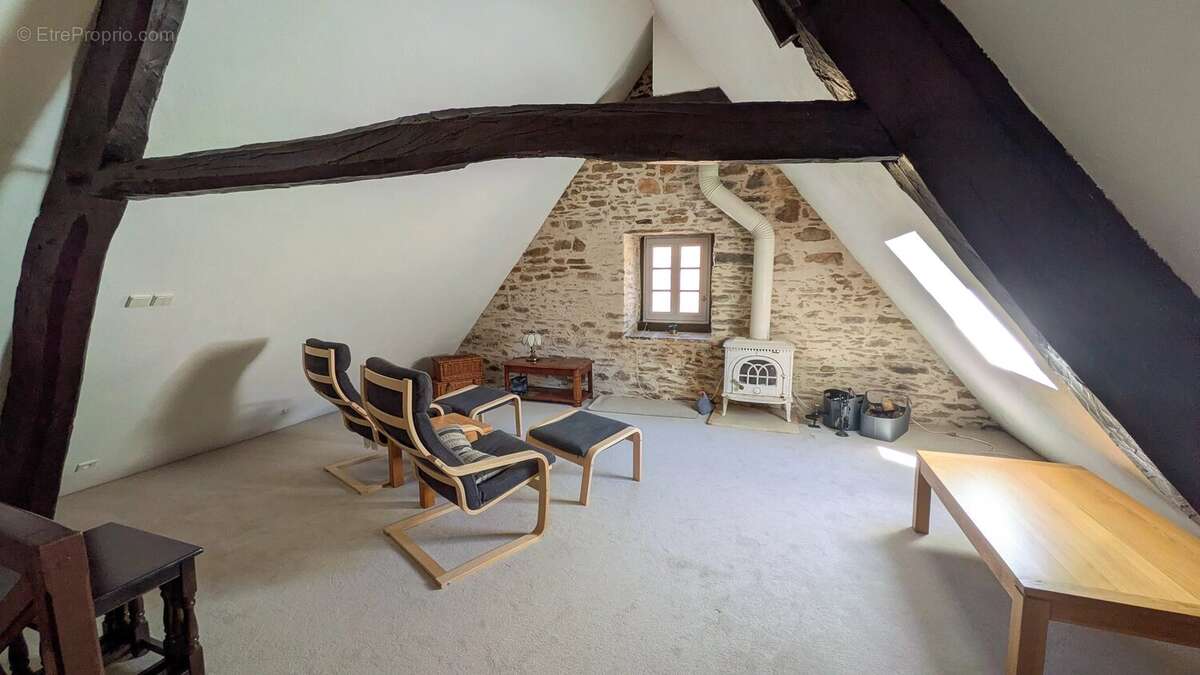 Maison en pierre de 4 chambres avec piscine et vue panoramique – Aubazine, Corrèze - photo 15