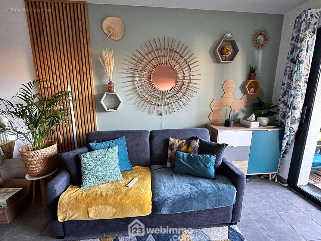 Appartement à MAZERES-LEZONS