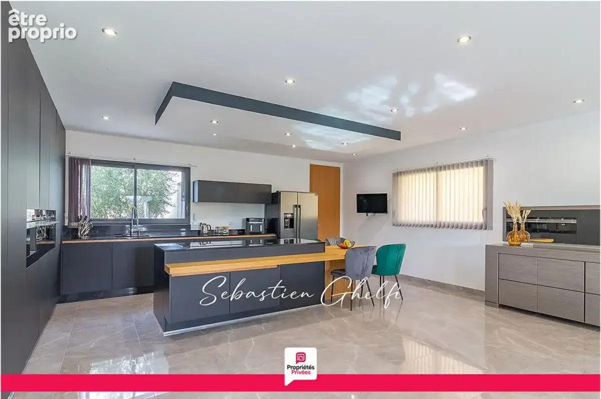 belle villa de plain-pied avec piscine- 4 chambres dont 1 suite-double garage - photo 8