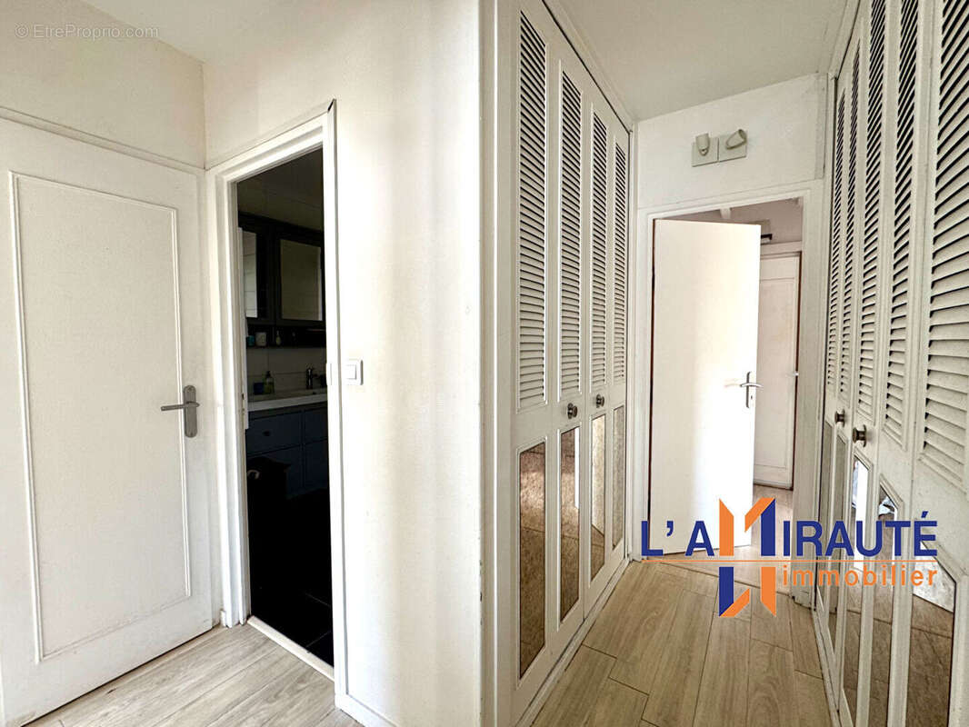 Appartement Houilles 4 pièce(s) 70.76 m2 - photo 6