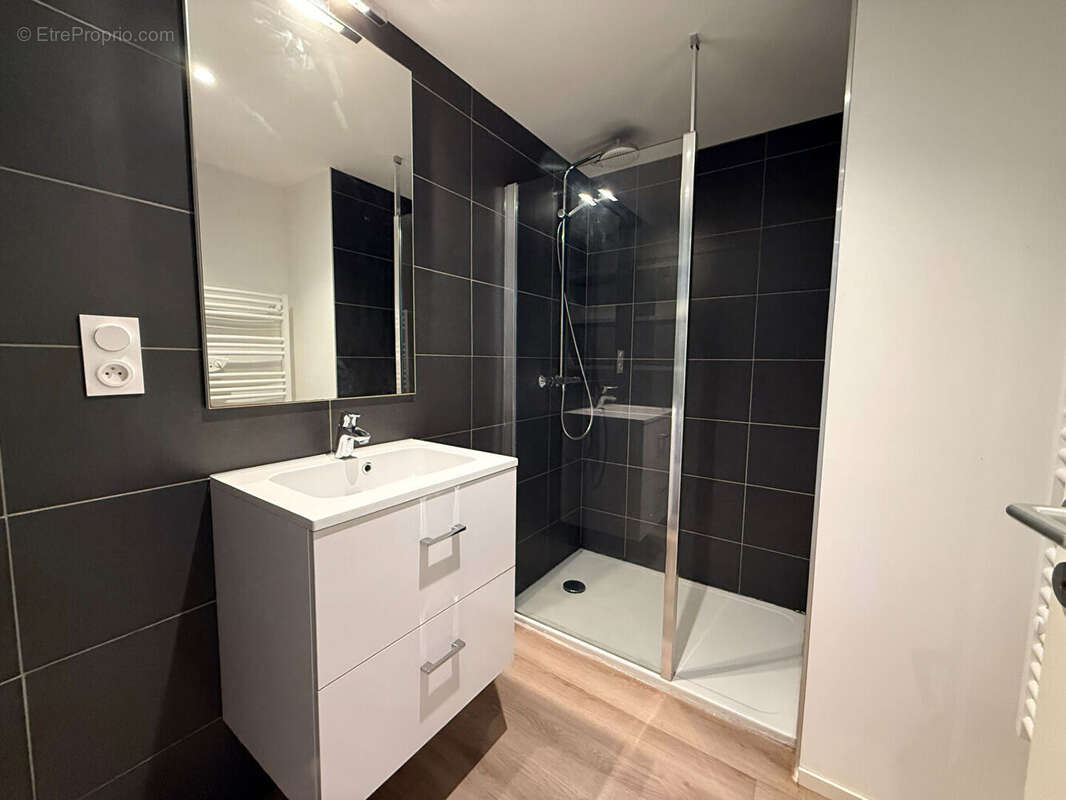 Maison à LE RELECQ-KERHUON