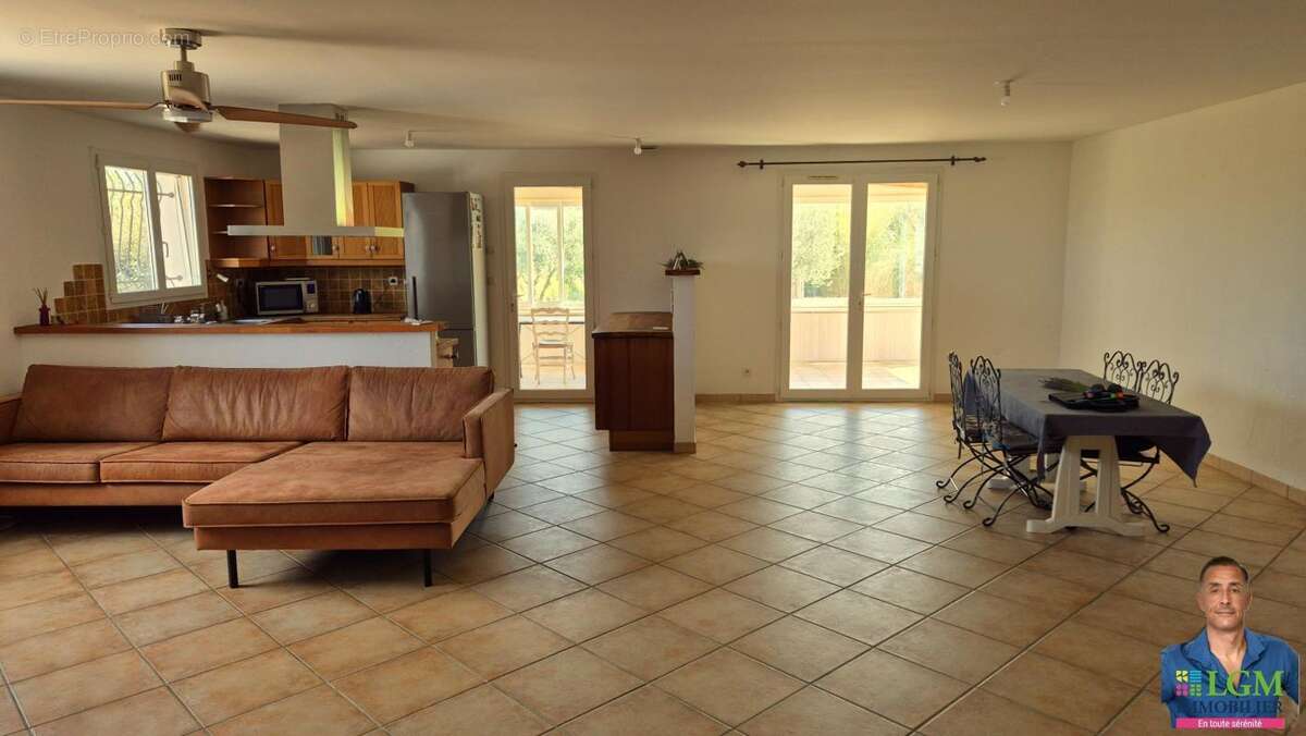 Maison à SAINT-VICTOR-DE-MALCAP