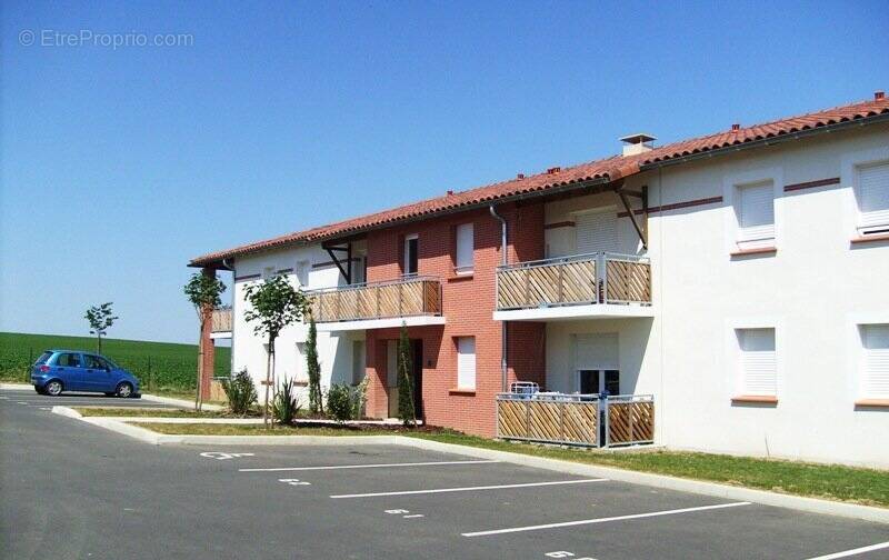 Appartement à MAUVEZIN