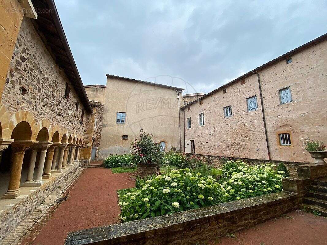 Maison à SALLES-ARBUISSONNAS-EN-BEAUJOLAIS