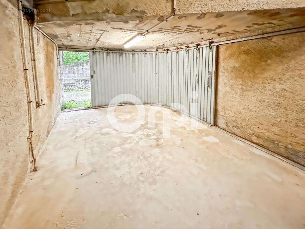 Parking à BOULOGNE-SUR-MER