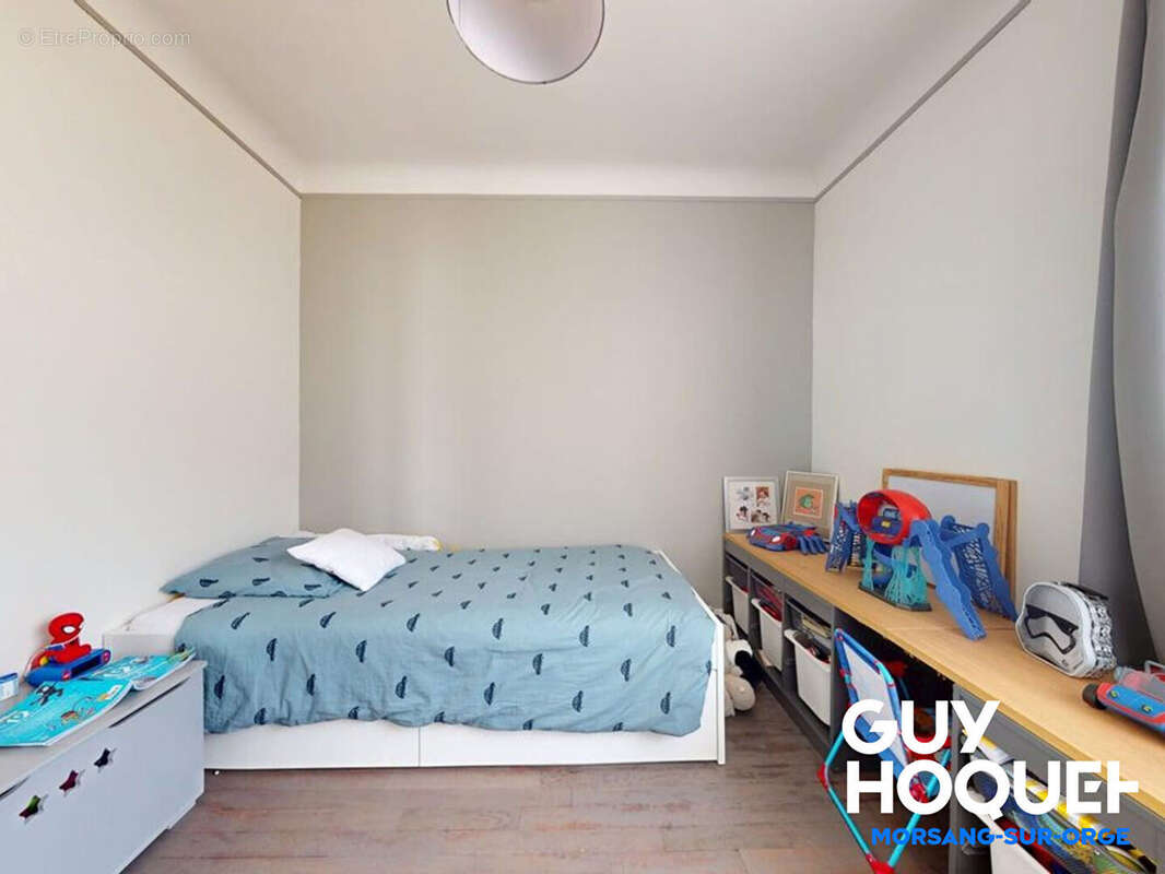 Maison à SAVIGNY-SUR-ORGE