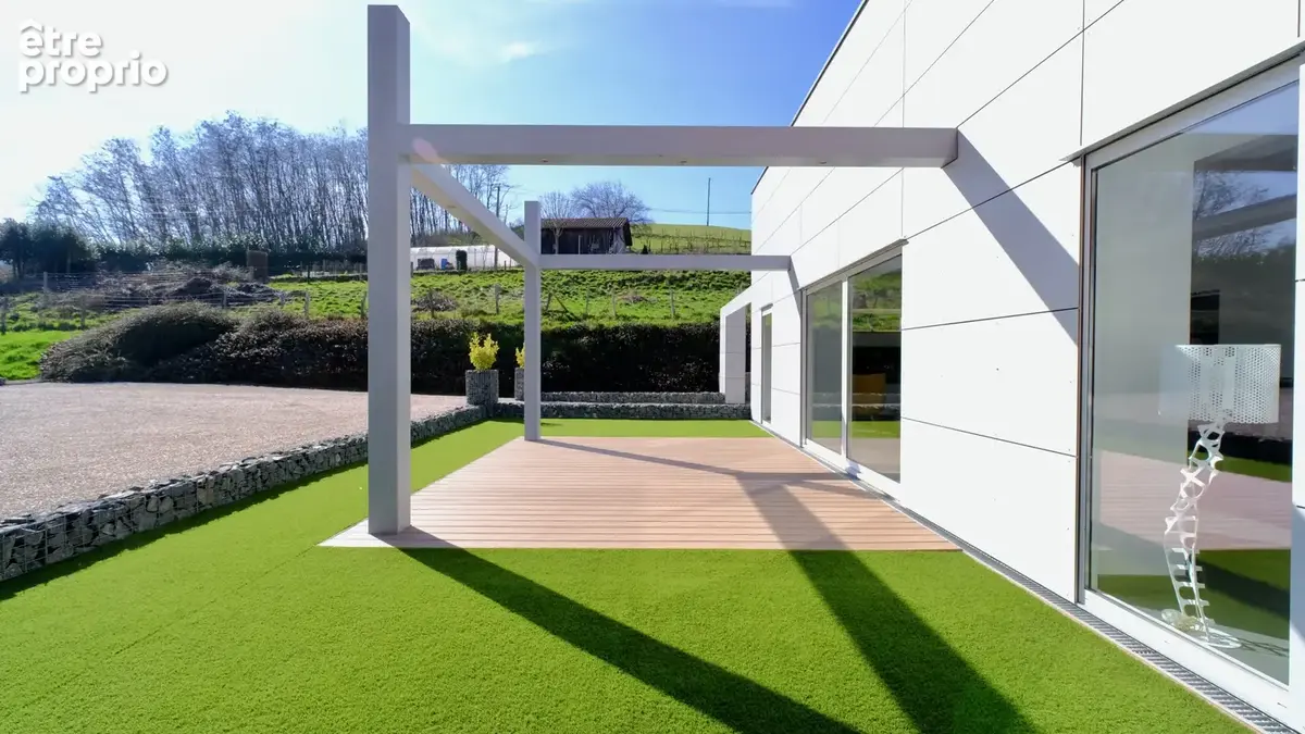 Villa contemporaine 175 m2   Garage de 120 m2 à fort potentiel - photo 3