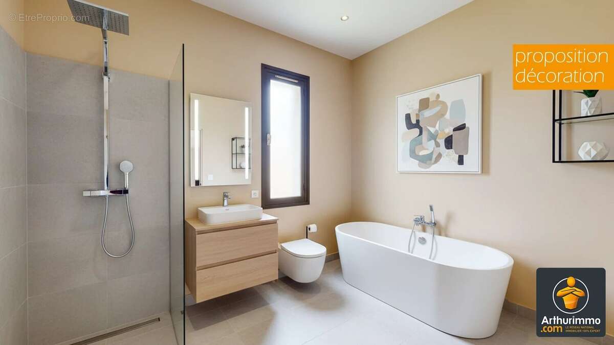 Propriété familiale de 170 m² sur terrain arboré de 3 000 m² avec piscine – Saint-Genis-Laval - photo 9