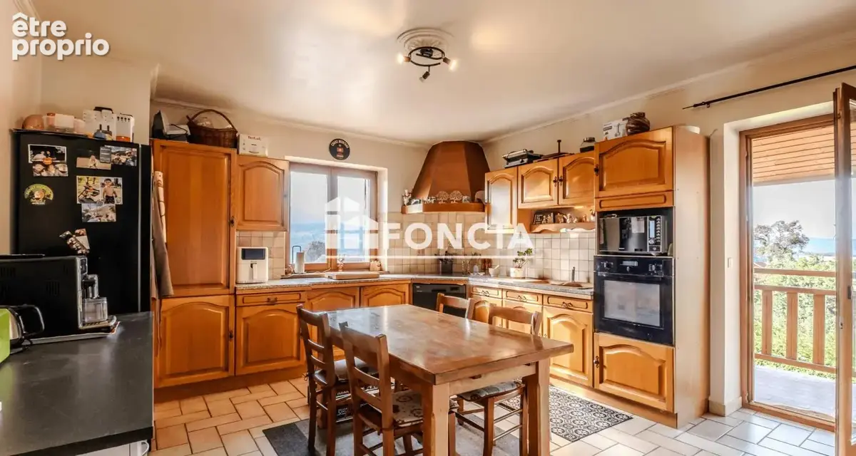 VIUZ-EN-SALLAZ : Maison sur trois niveaux - photo 6