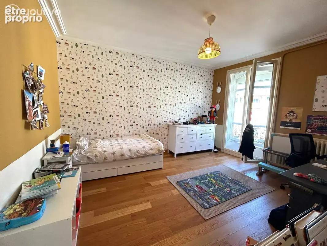 Maison bourgeoise avec terrasse et parking - photo 10