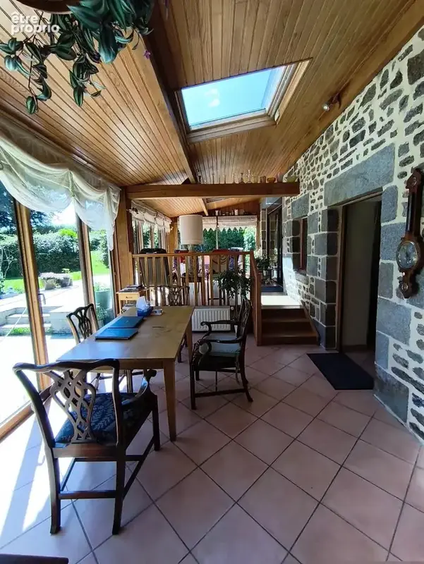 Maison 140 m² à Saint-Clement-Rancoudray  - photo 2