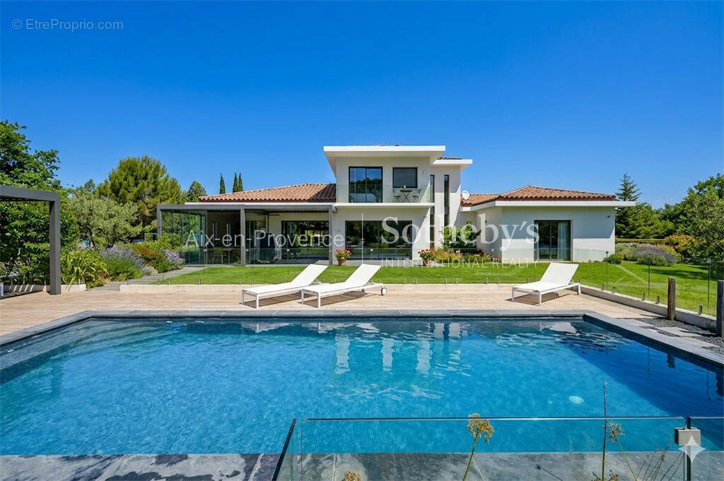 Maison à AIX-EN-PROVENCE