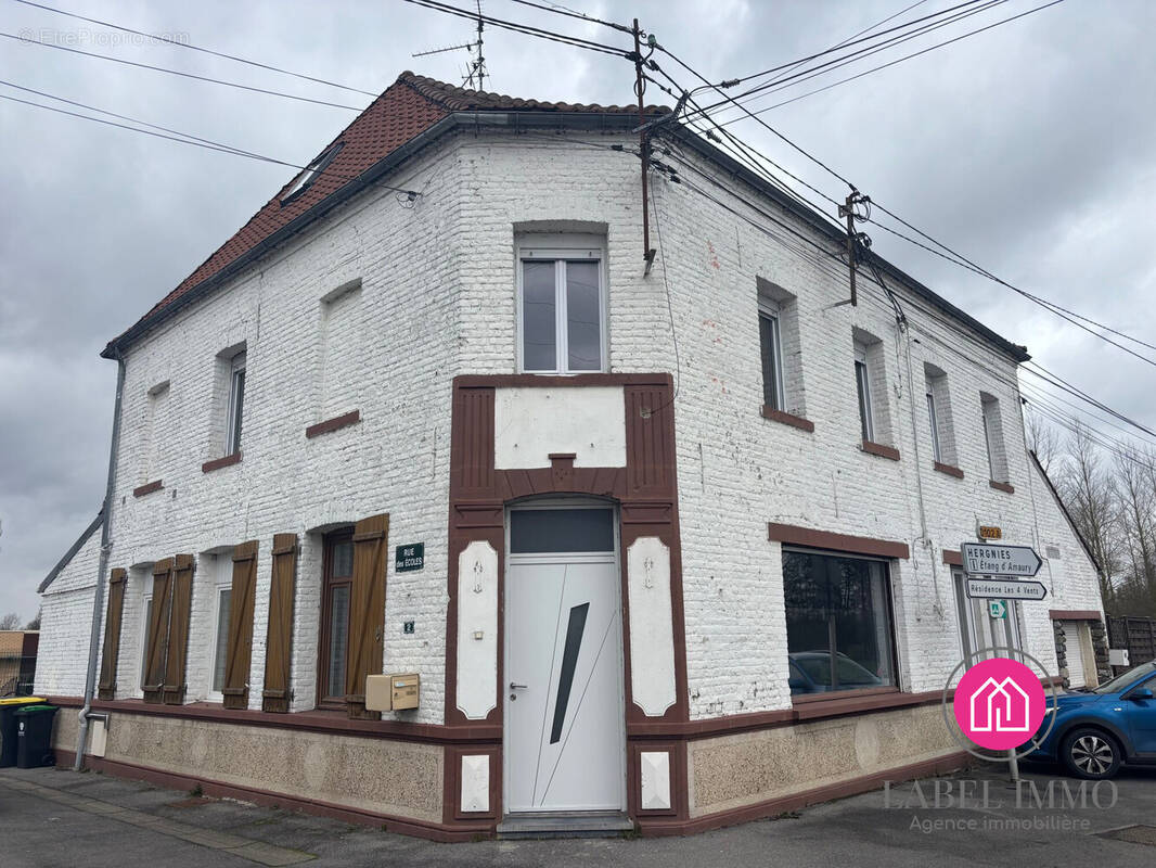 Appartement à BRUILLE-SAINT-AMAND