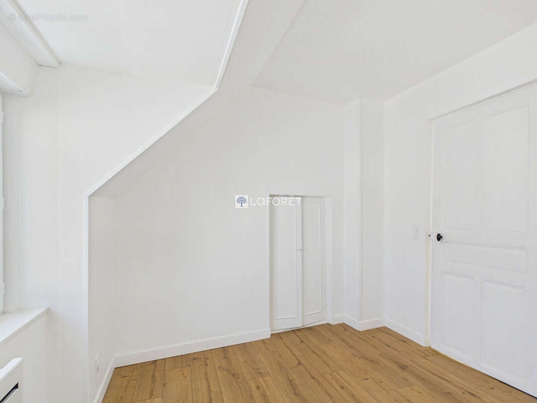 Maison GUILVINEC 3 Pièces 56 m² - photo 8