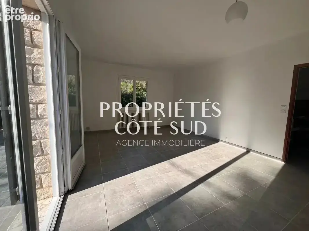Coup de cœur – villa de plain-pied rénovée – 4 chambres – 1 600 m² de terrain - photo 5