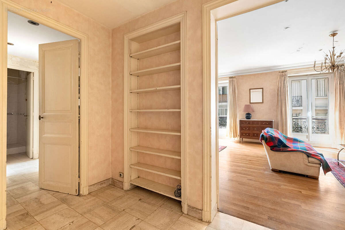 Appartement Paris 4 pièce(s) 84.5m2 - photo 6