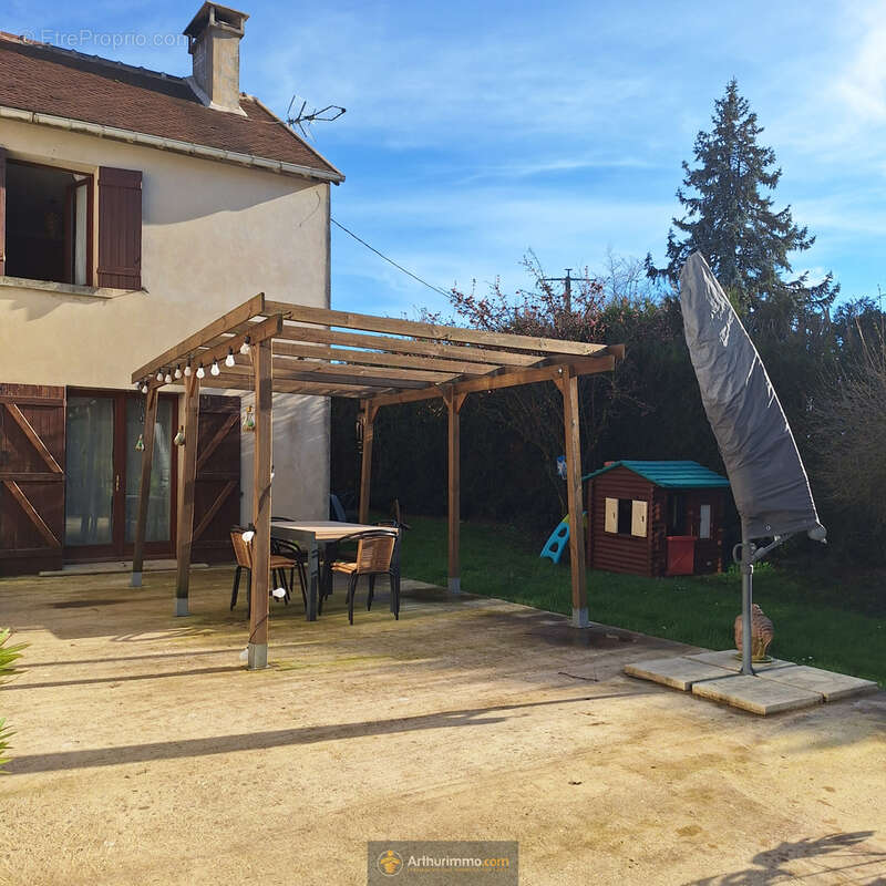 Maison à COULOMMIERS