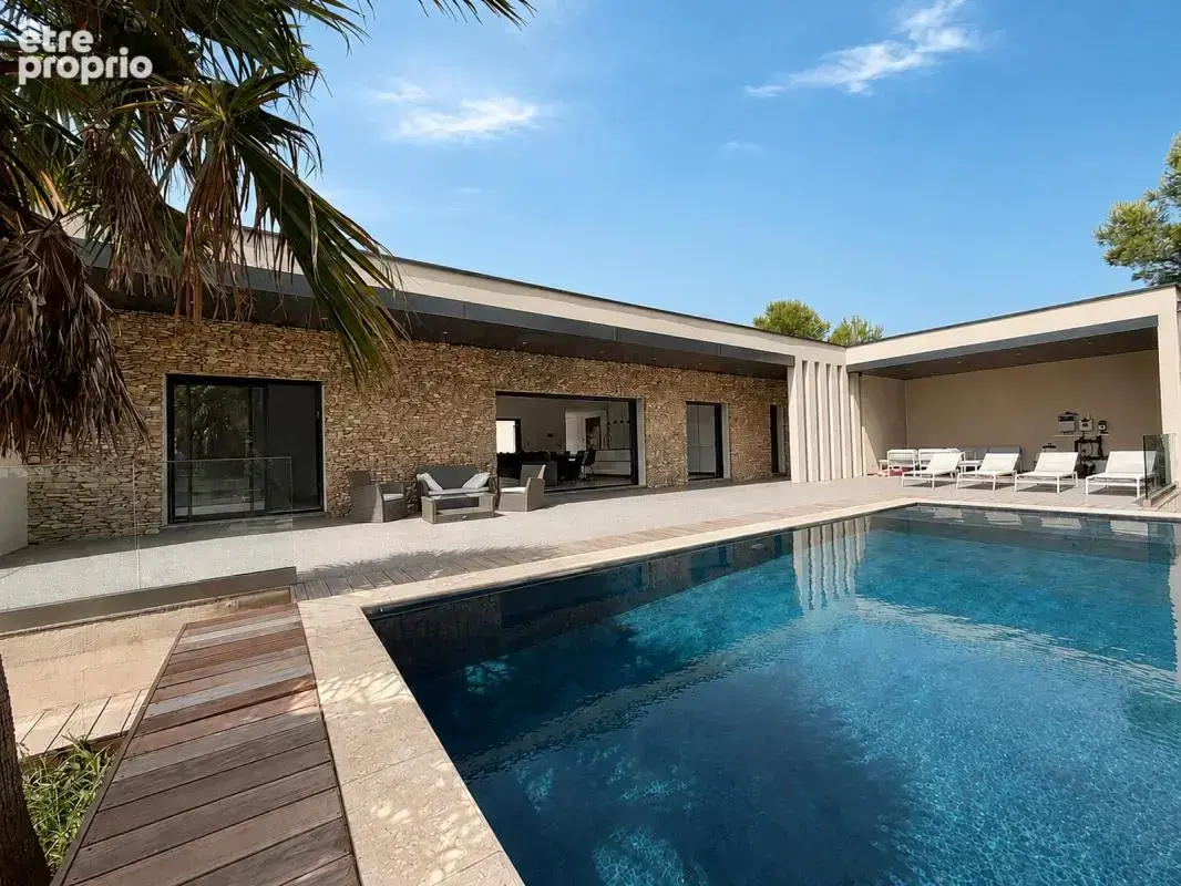 Maison à NIMES