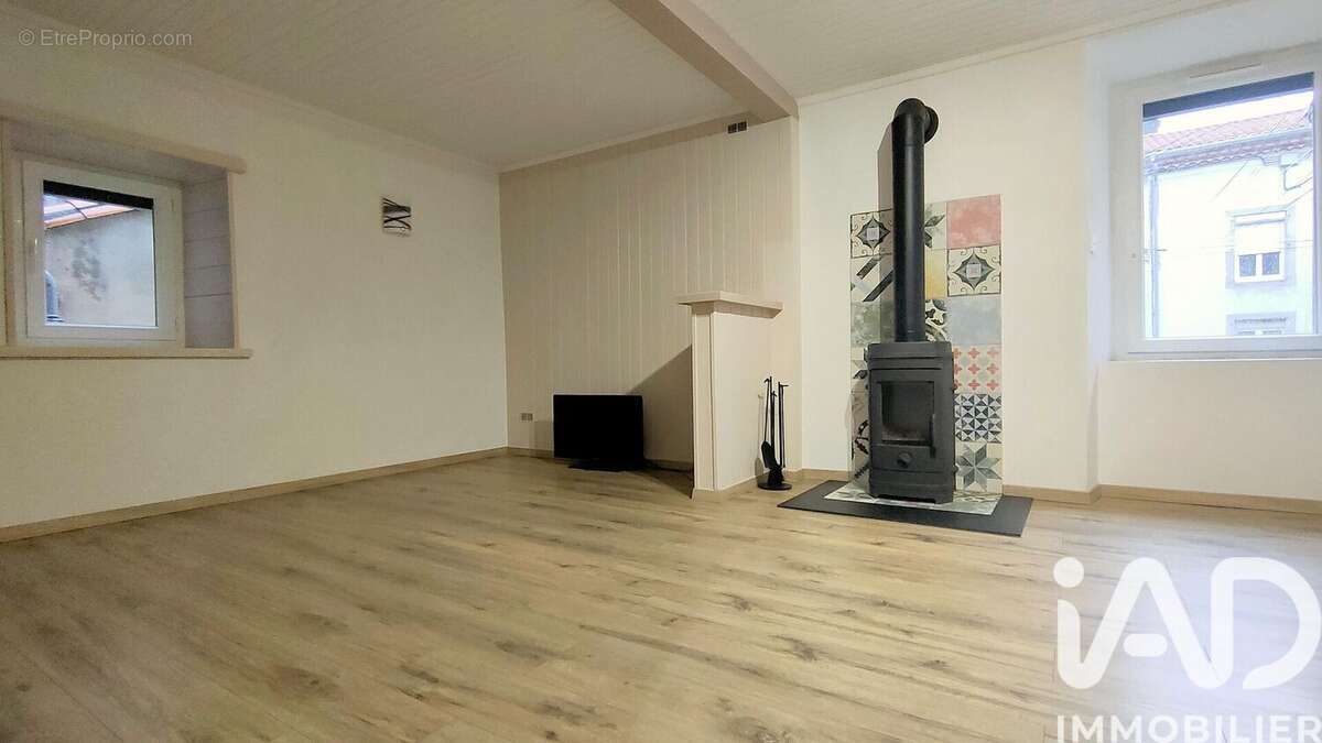 Photo 2 - Maison à LABASTIDE-ROUAIROUX