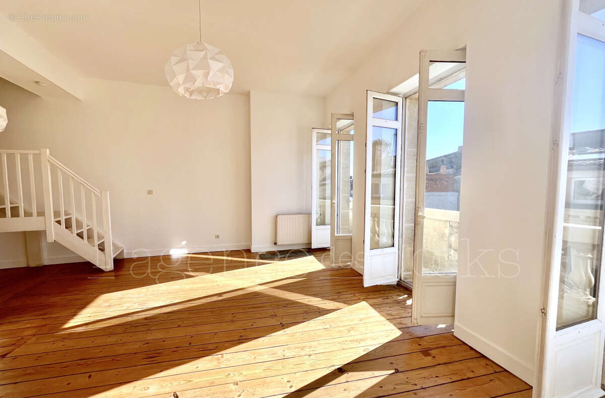 Appartement à BORDEAUX