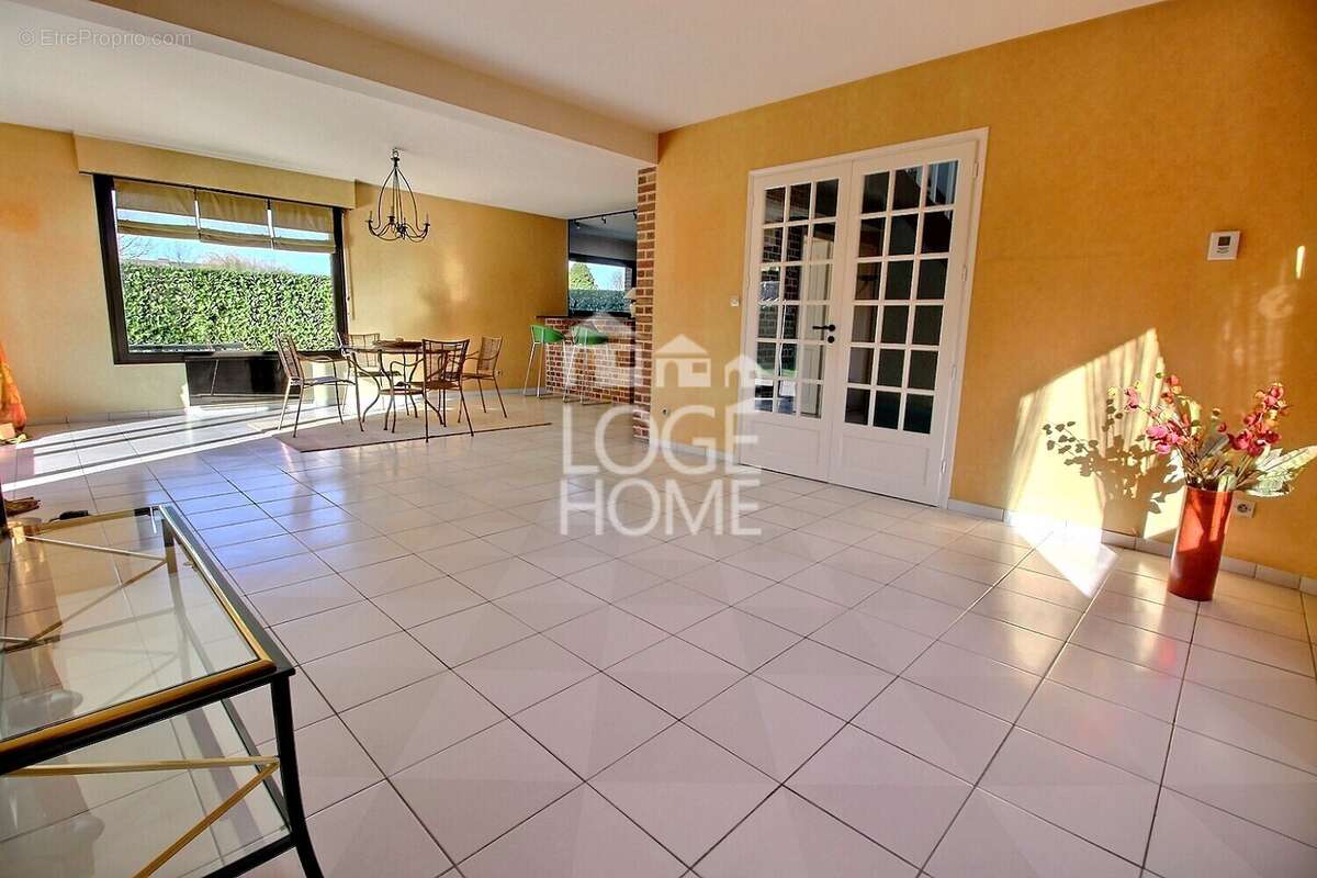 Maison à LYS-LEZ-LANNOY