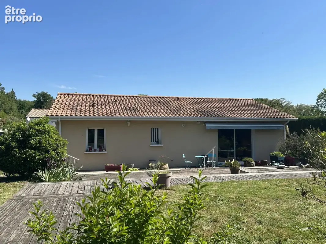 Bazas - maison plain pied - 3 chambres - sans travaux - photo 13