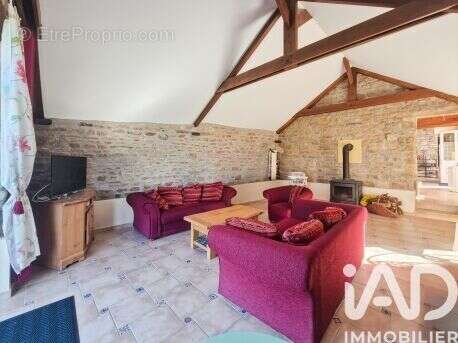 Maison 164 m² à Priziac  - photo 4