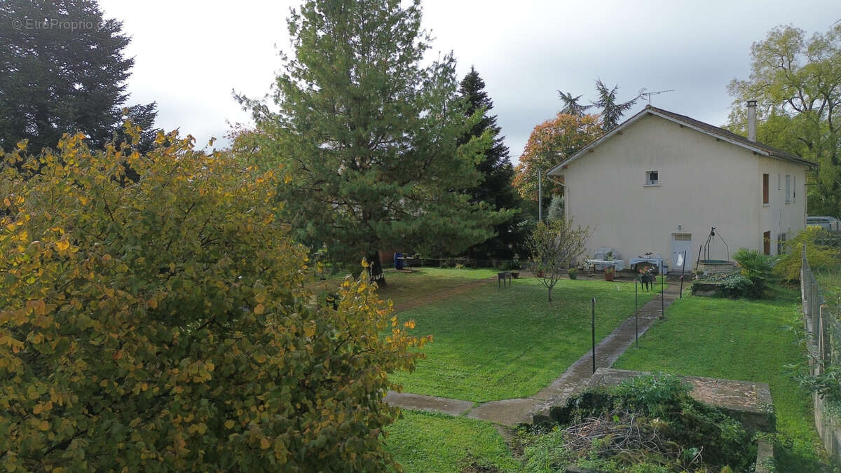 Maison à LA COURONNE