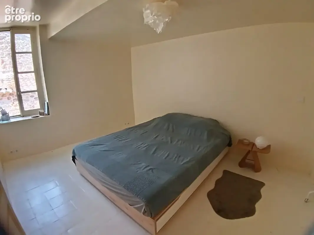 CREISSAN  Maison de village en pierre  3 chambres  73 m²  70 000  - photo 5