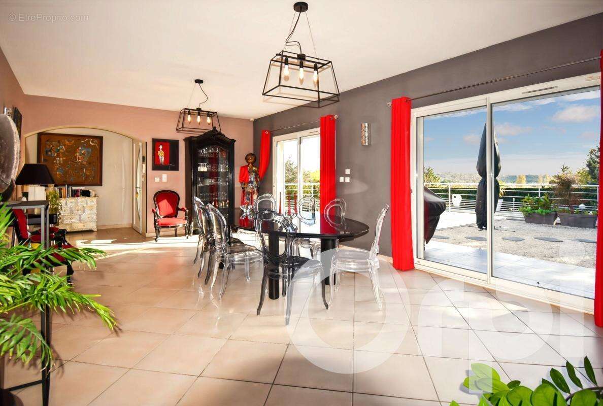 Maison à NIMES