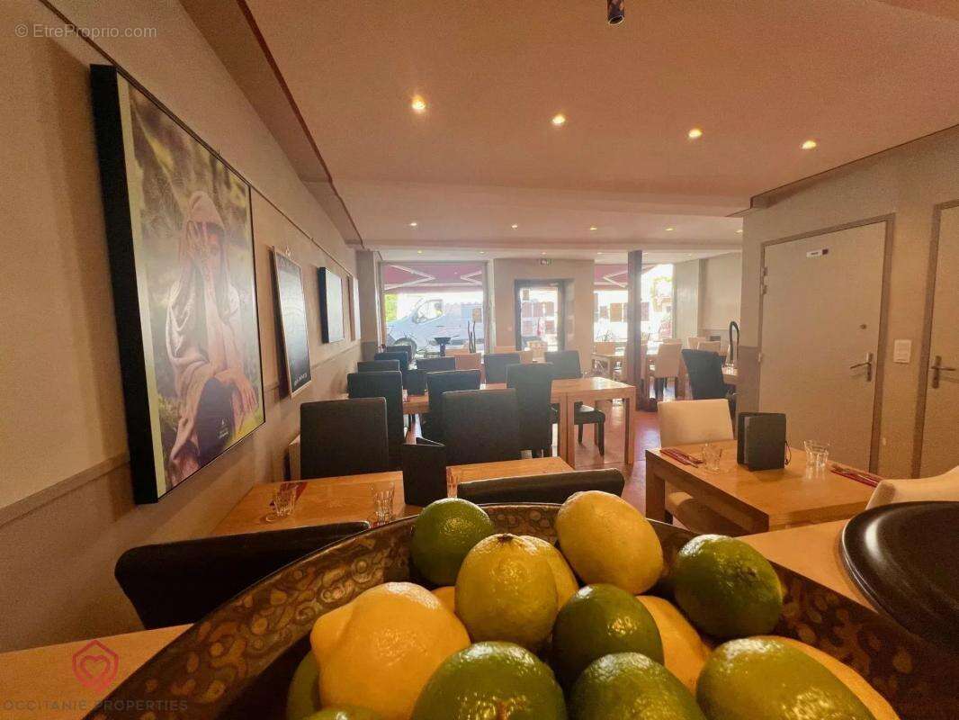 Commerce à LE MAS-D&#039;AZIL