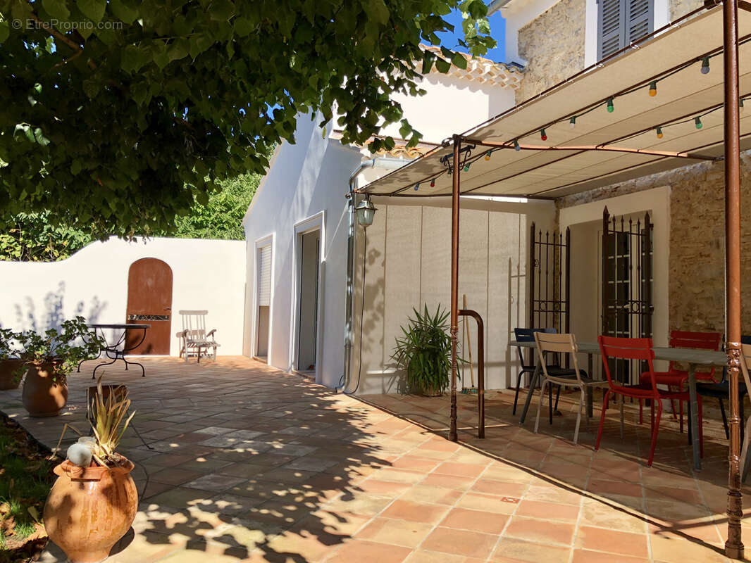 Maison à SIX-FOURS-LES-PLAGES