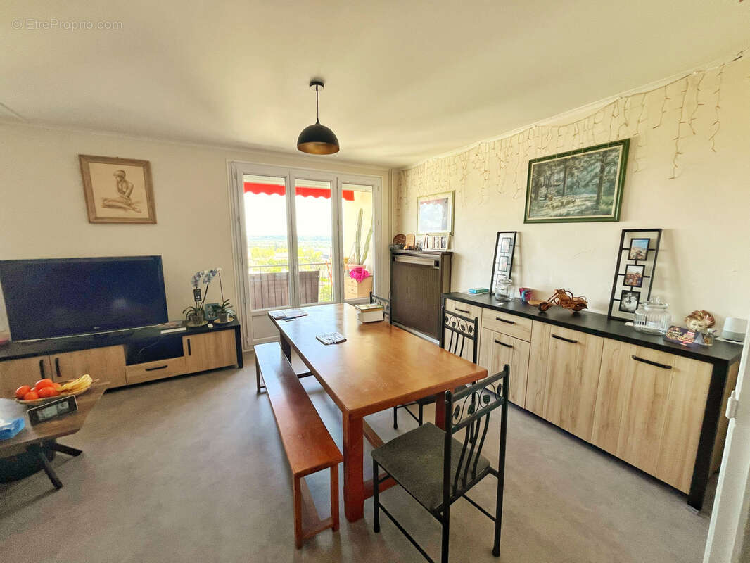 Appartement à VILLEFRANCHE-SUR-SAONE