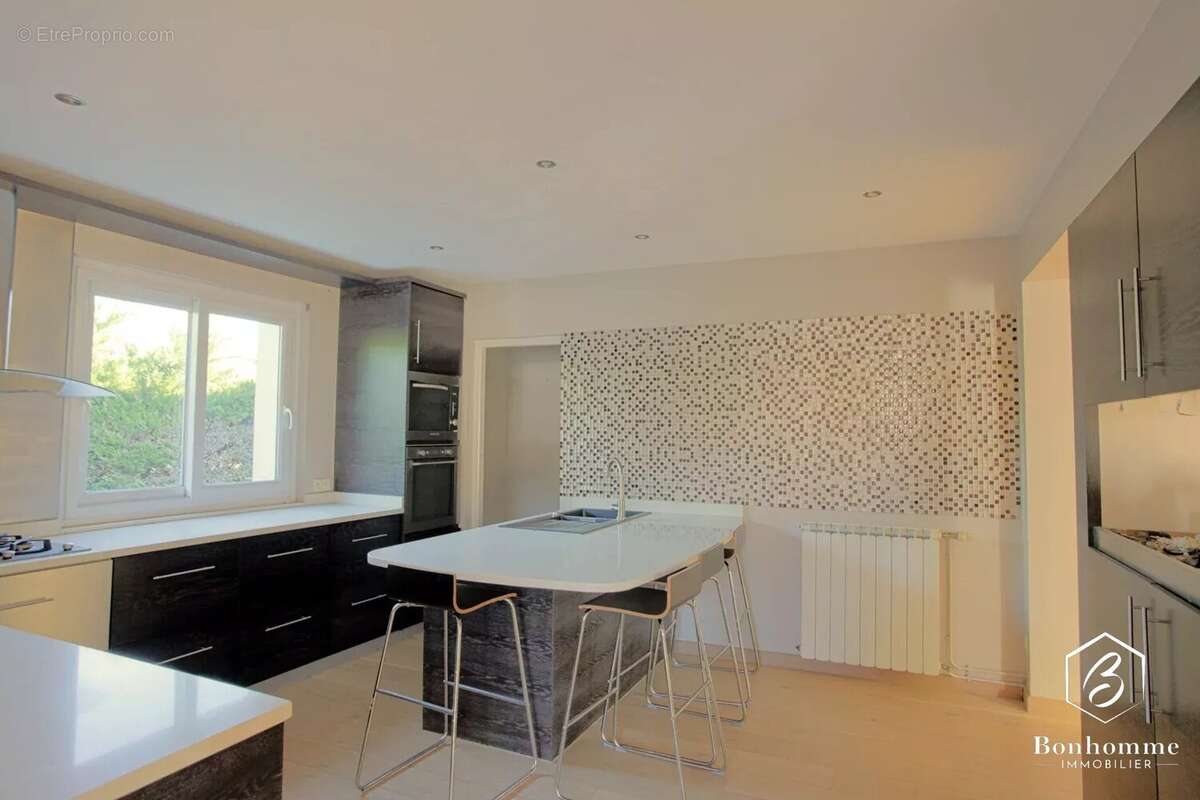 Maison à SAINT-SELVE