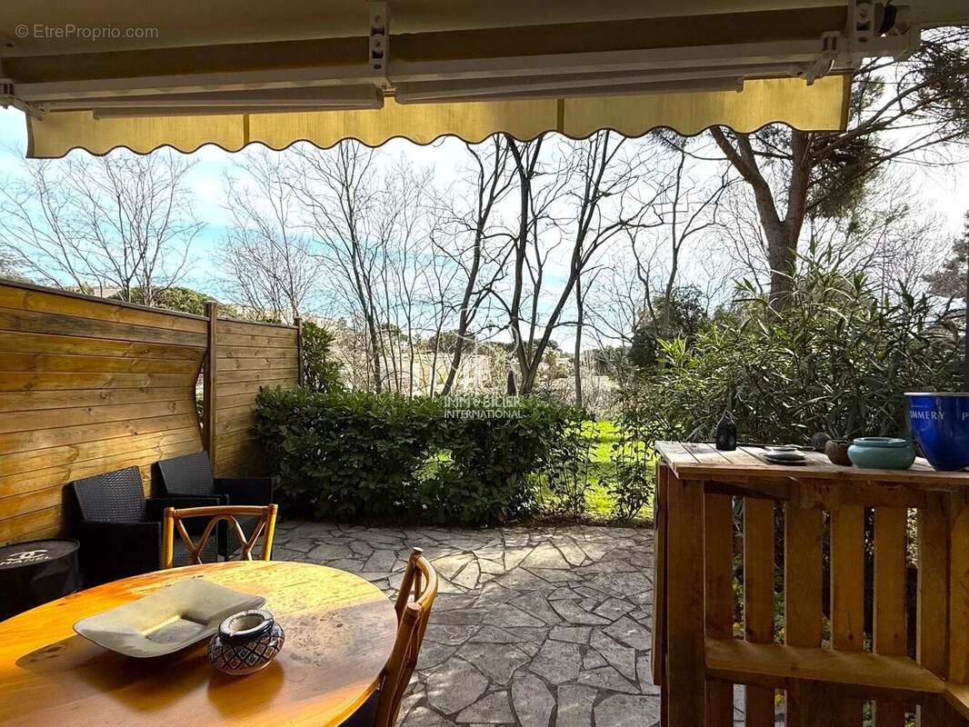 Appartement à VILLENEUVE-LOUBET