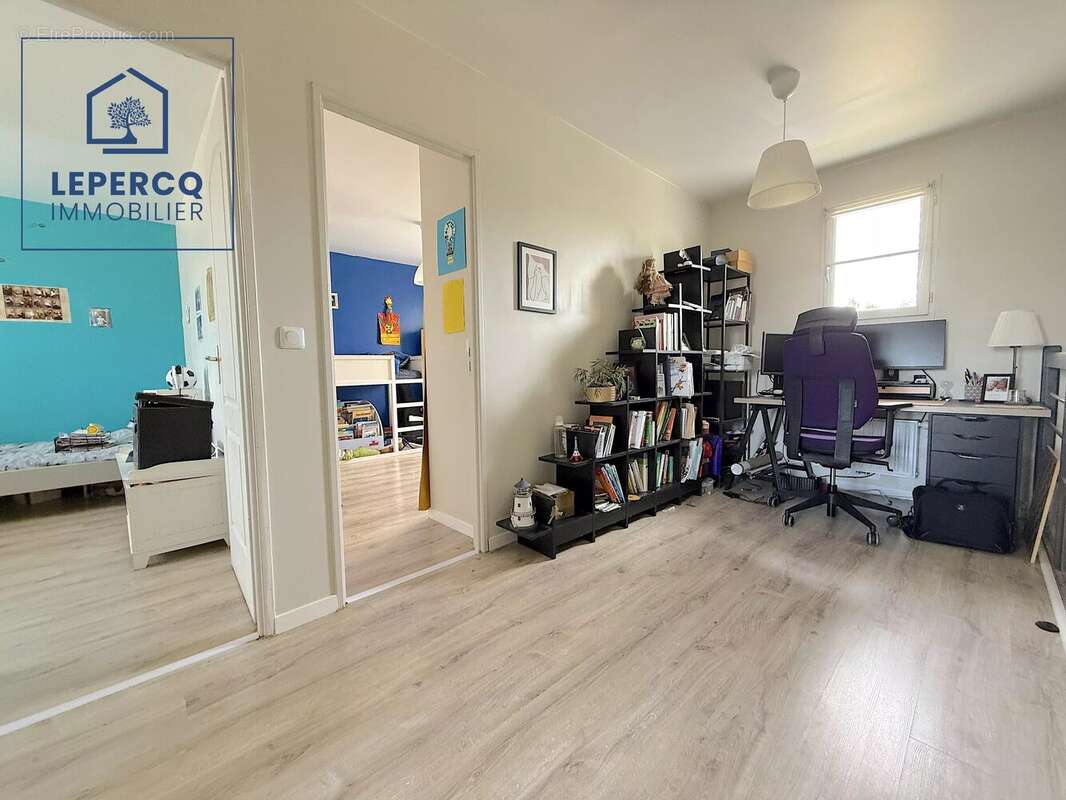 Maison 6 pièces 140 m² - photo 10