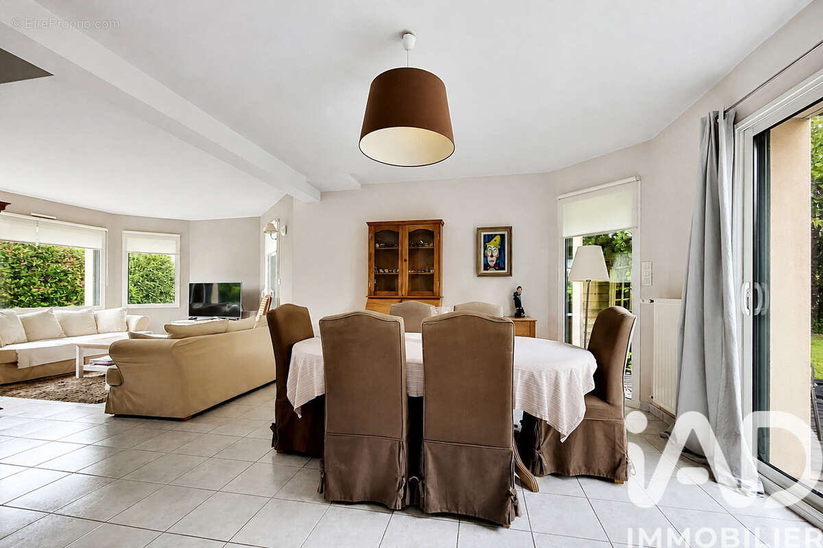 Photo 6 - Maison à BRUZ