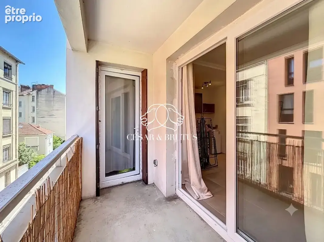 Appartement 1 pièce 22 m² à vendre à Lyon-3e (69003) - photo 2