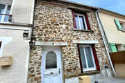 Maison à FUBLAINES